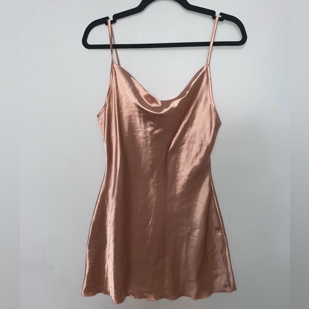 Pink satin short dress